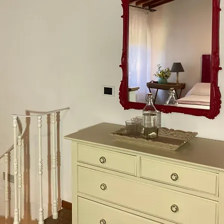 Con Terrazza Privata E Giardino Vicino A Pisa E Firenze